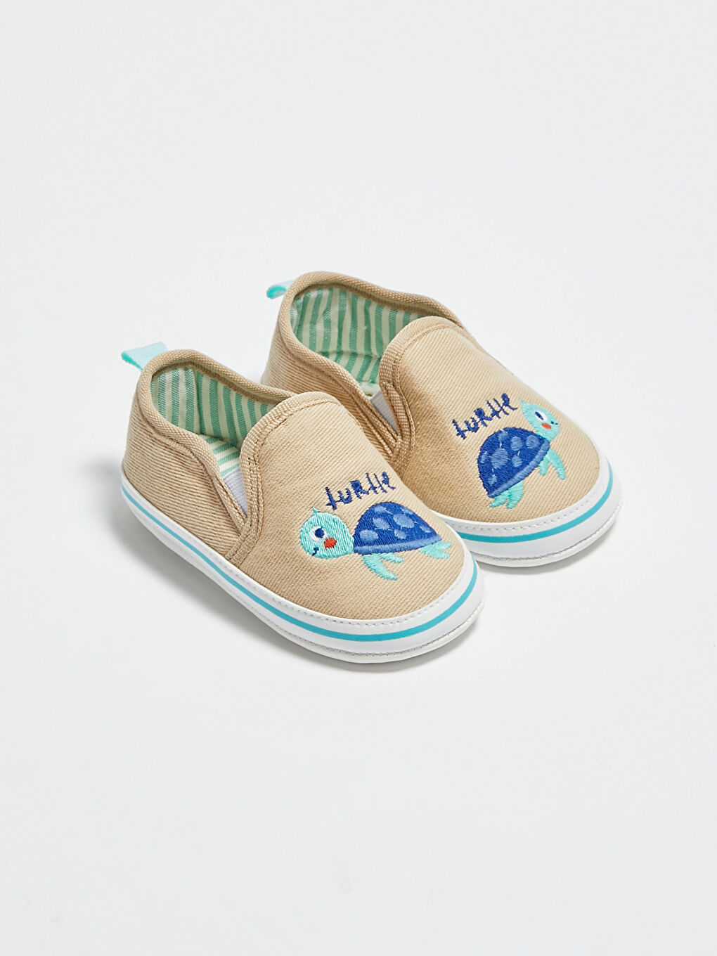 Пинетки для малышей мальчиков с вышивкой