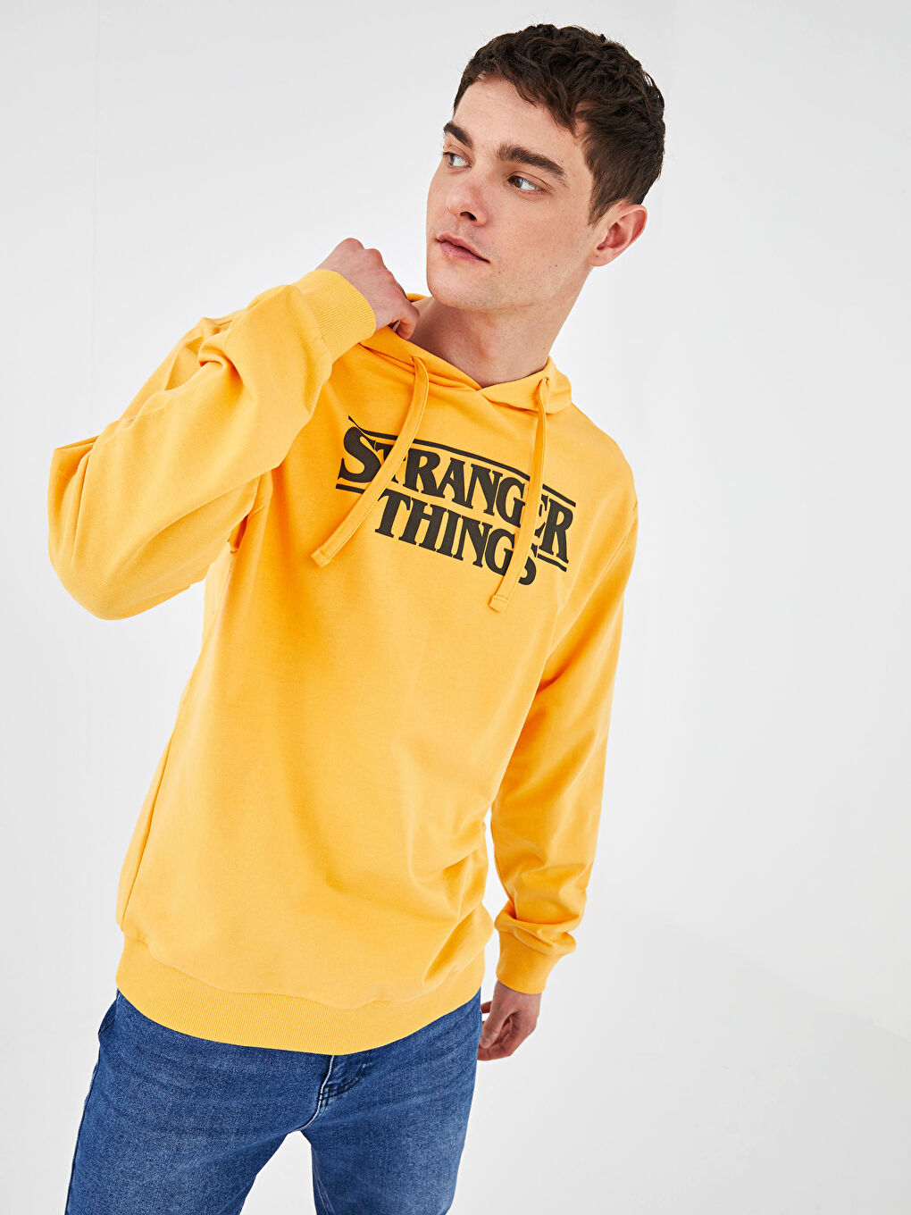 Sarı Uzun Kollu Stranger Things Baskılı Erkek Hoodie-1