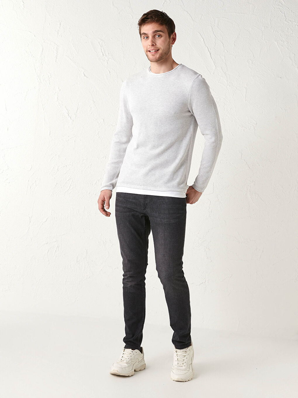 Beyaz Bisiklet Yaka Uzun Kollu İnce Erkek Triko Kazak-1