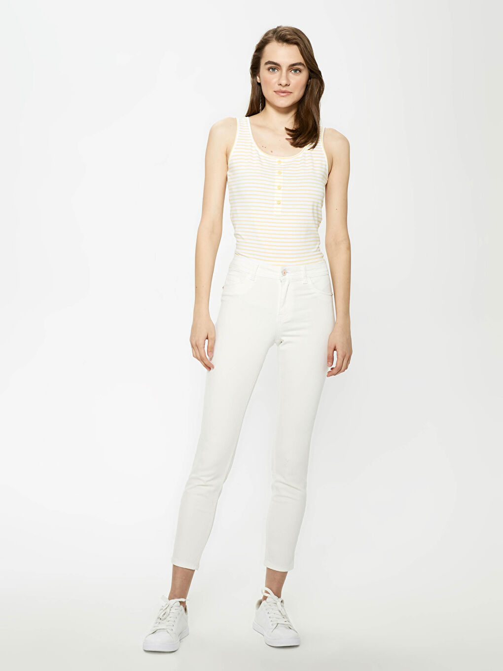 Line Patterned Button Detailed Female Athlete With U Neck Strap-3