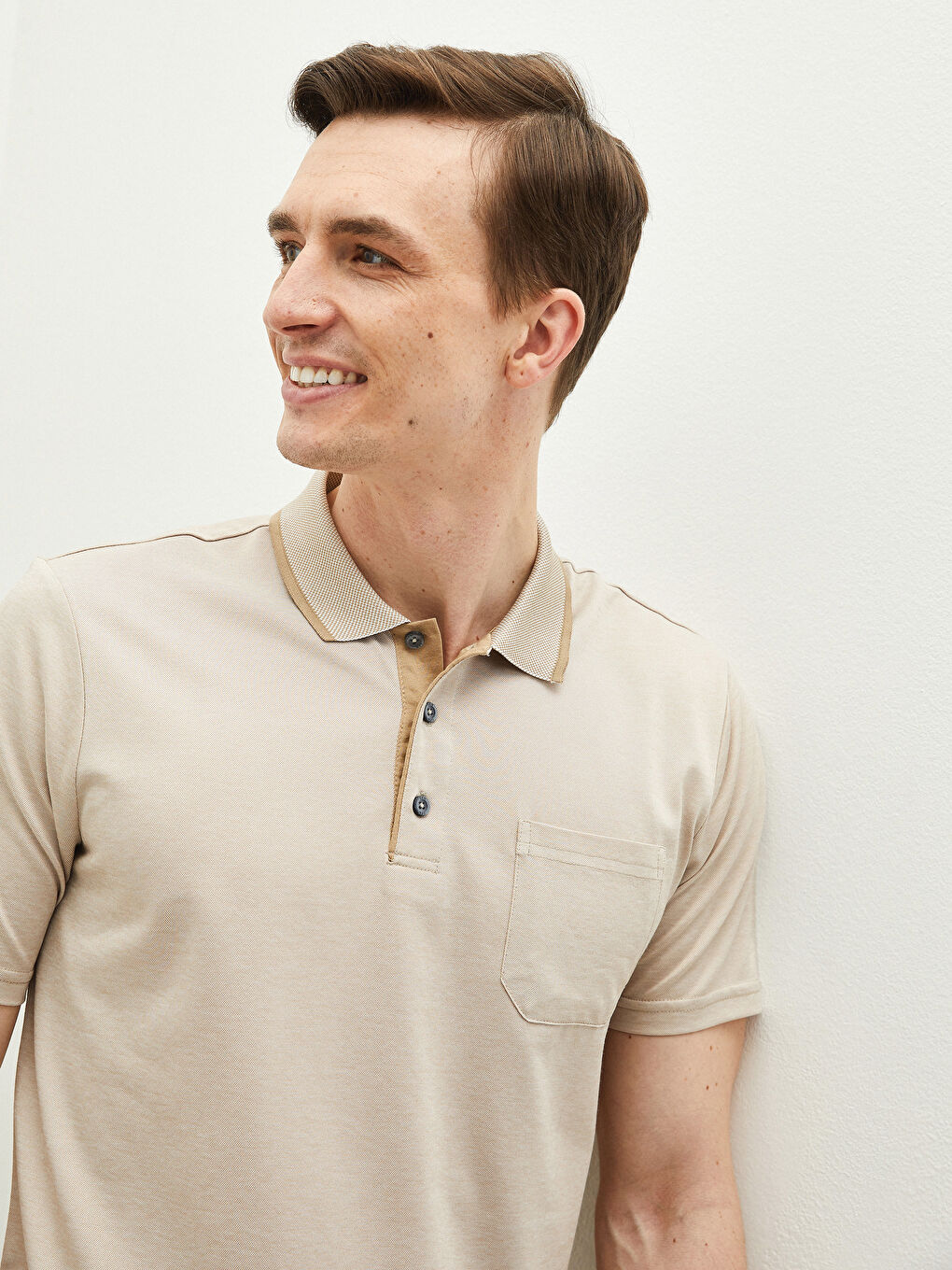 Bej Merserize Polo Yaka Kısa Kollu Desenli Erkek Tişört-1