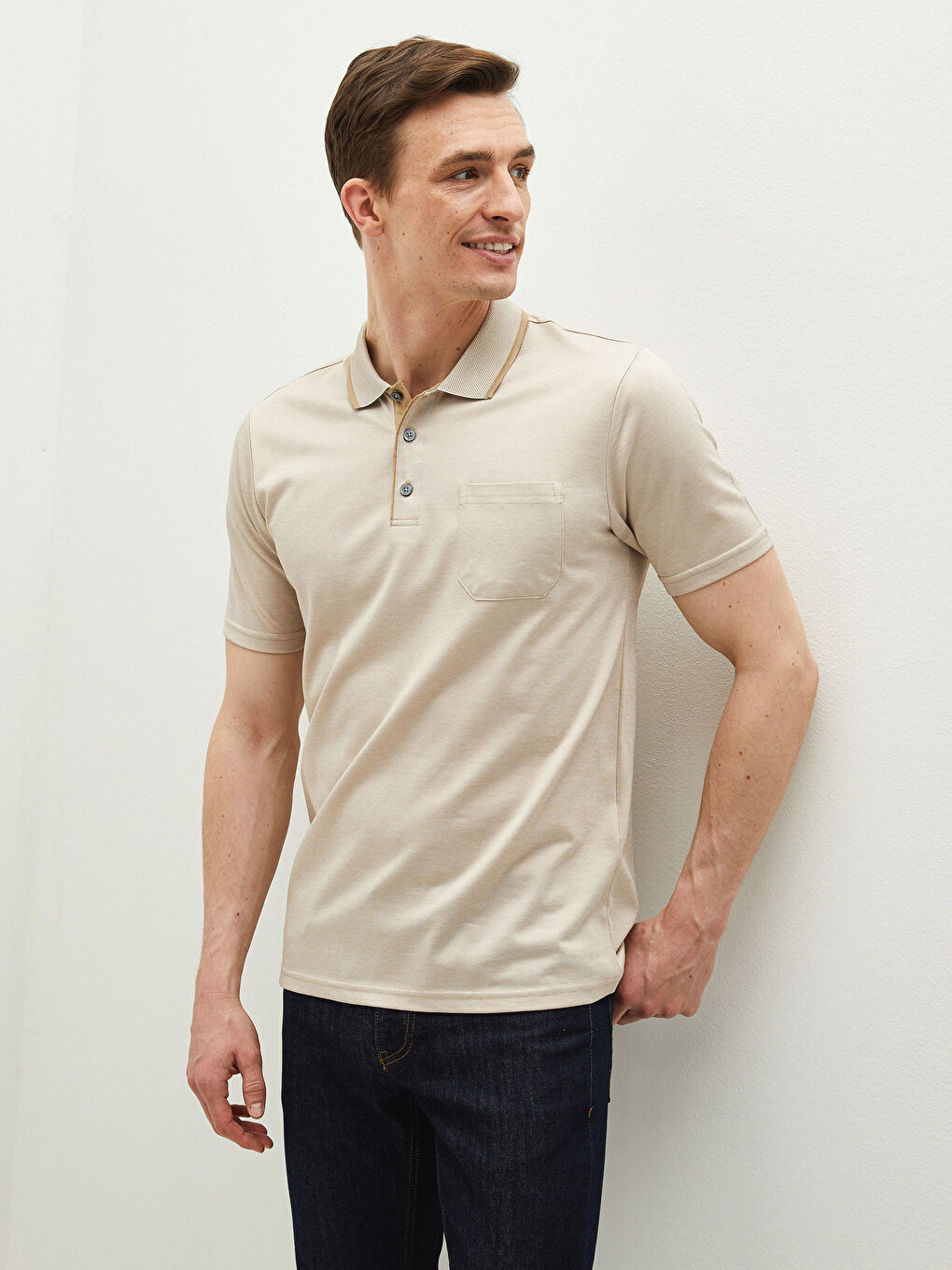 Bej Merserize Polo Yaka Kısa Kollu Desenli Erkek Tişört-4