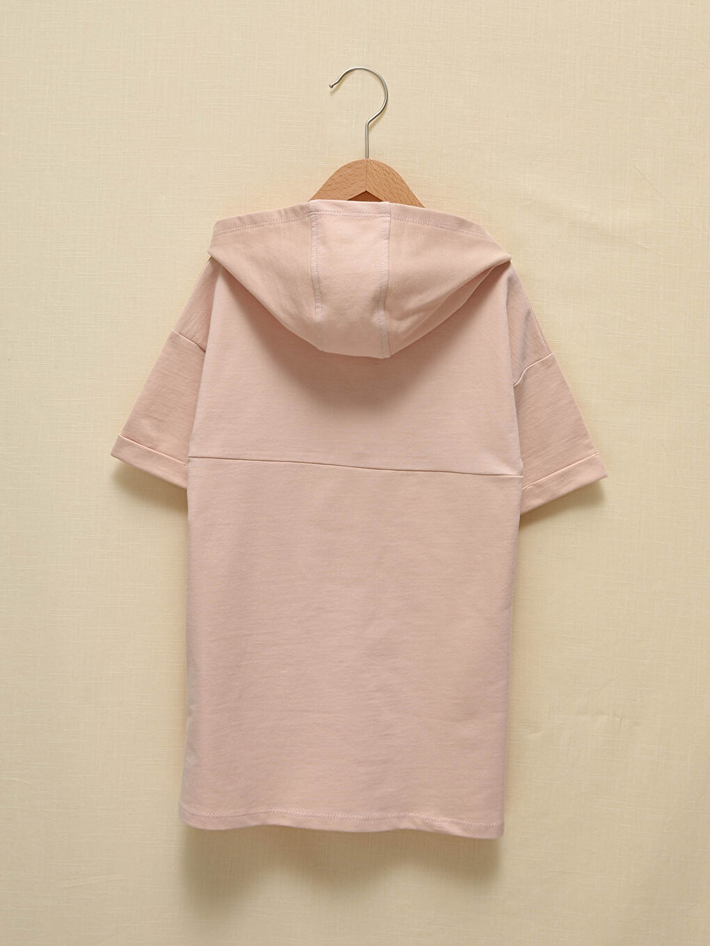 LCW Kids Kleid für Mädchen mit Kapuze und kurzen Ärmeln -S1FB15Z4-G8Q