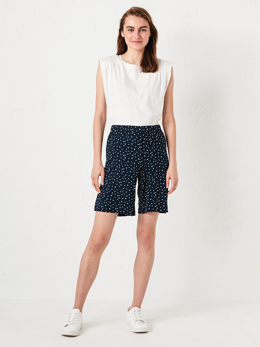 Lacivert Beli Lastikli Baskılı Kadın Şort