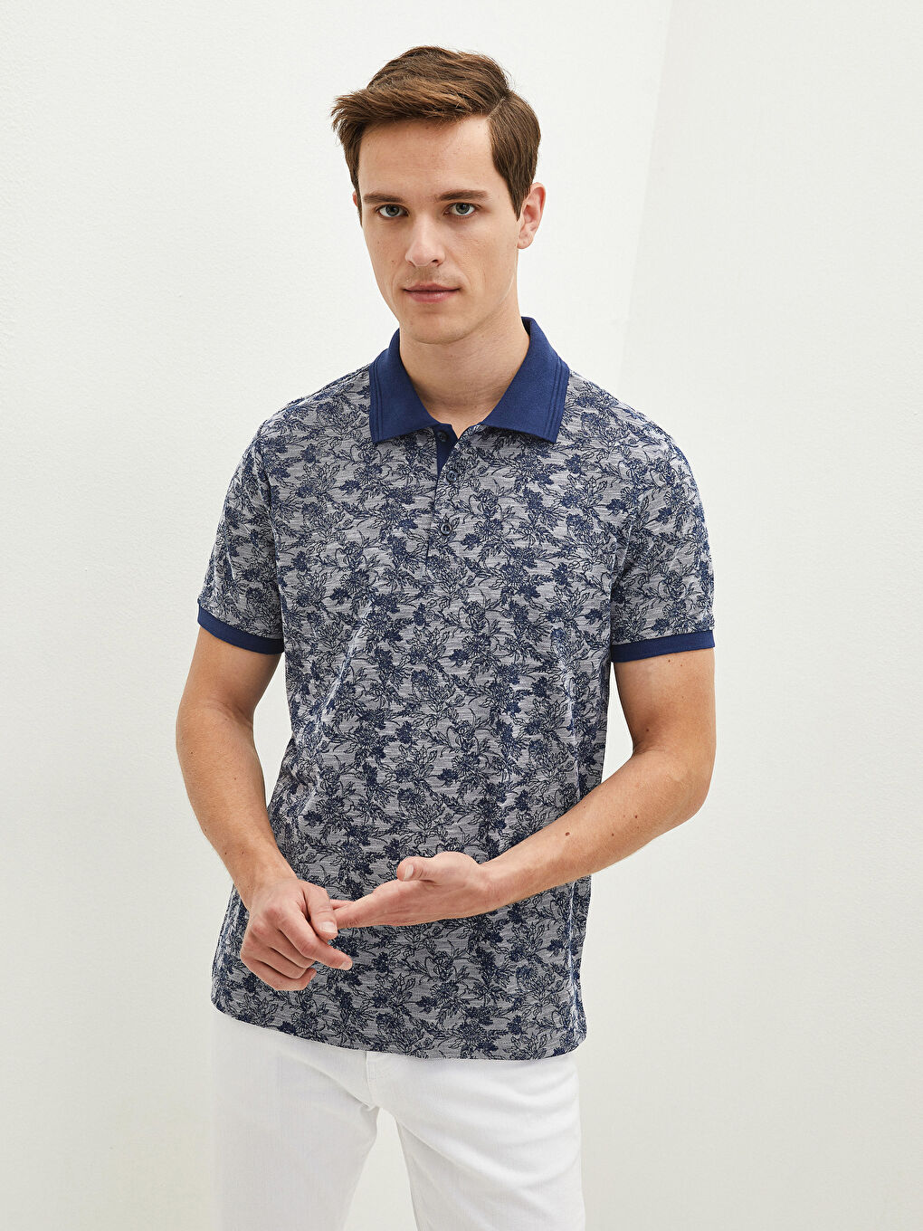 Lacivert Polo Yaka Kısa Kollu Desenli Erkek Tişört-1