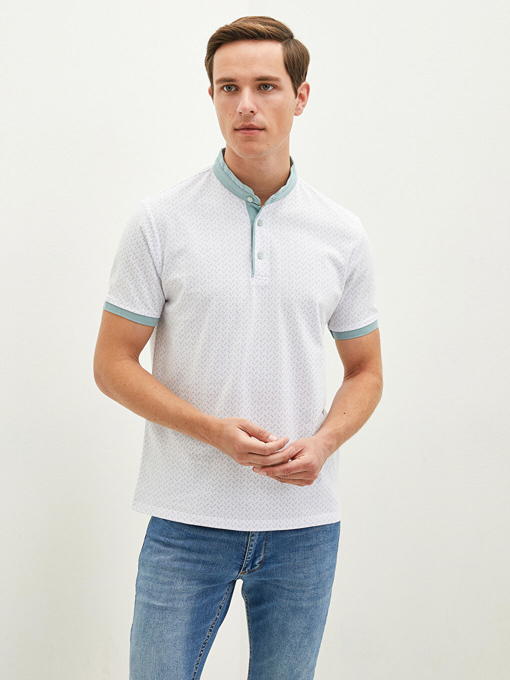 Yeşil Hakim Yaka Kısa Kollu Desenli Erkek Tişört