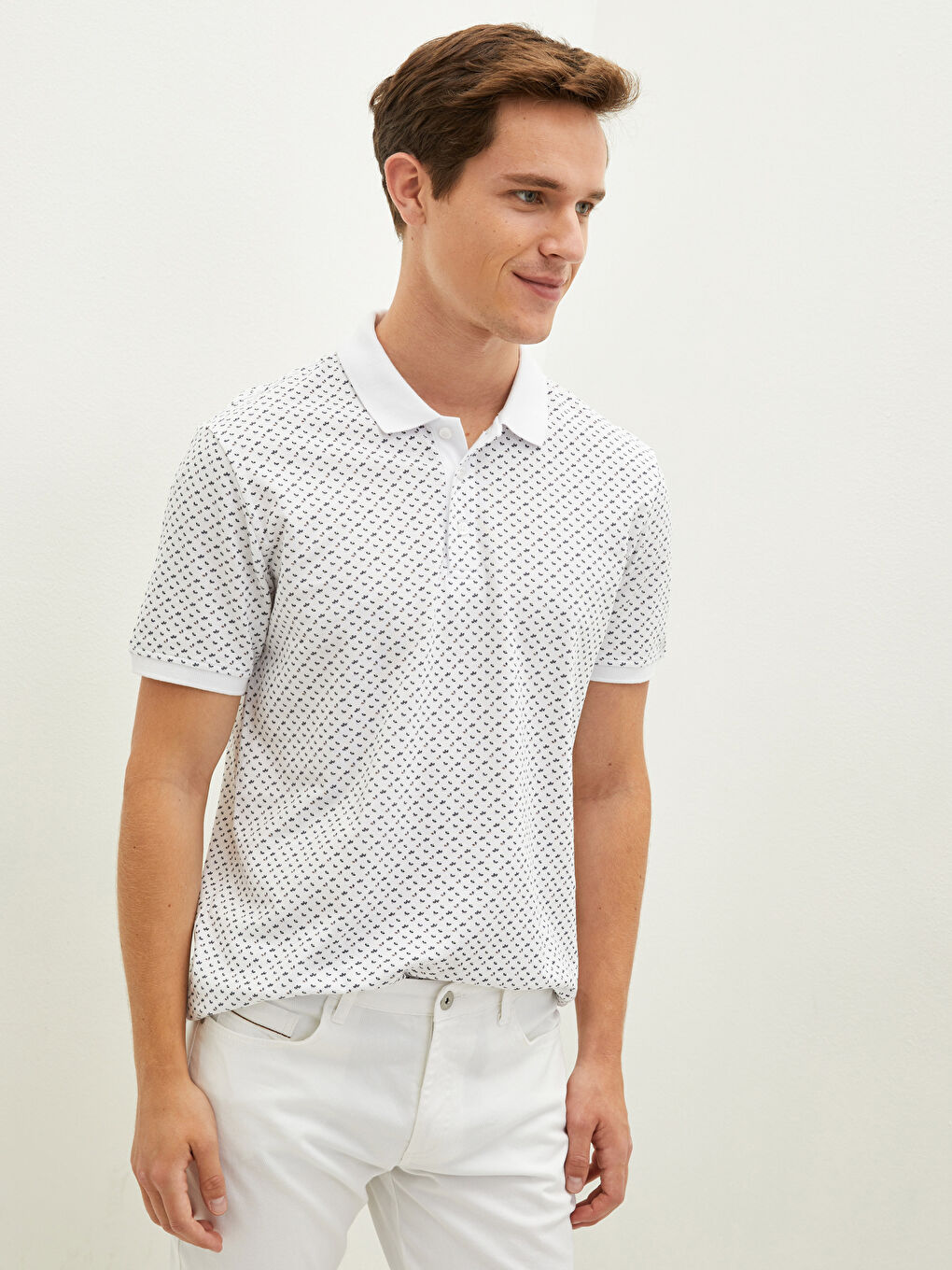 Beyaz Polo Yaka Kısa Kollu Erkek Tişört-4