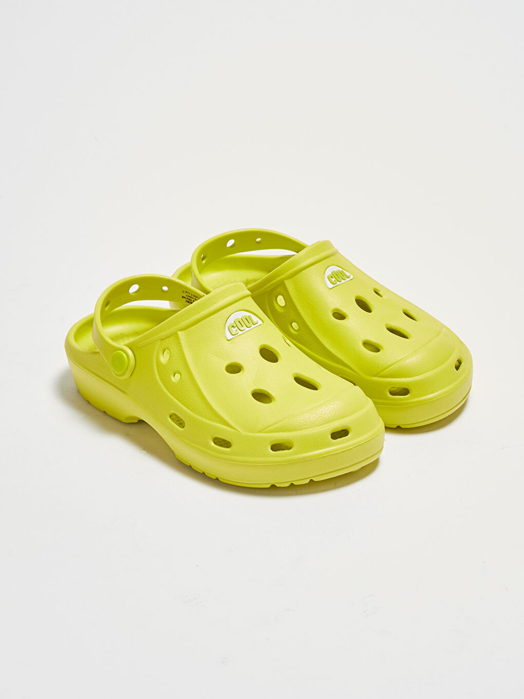 صنادل الشاطئ للأولاد