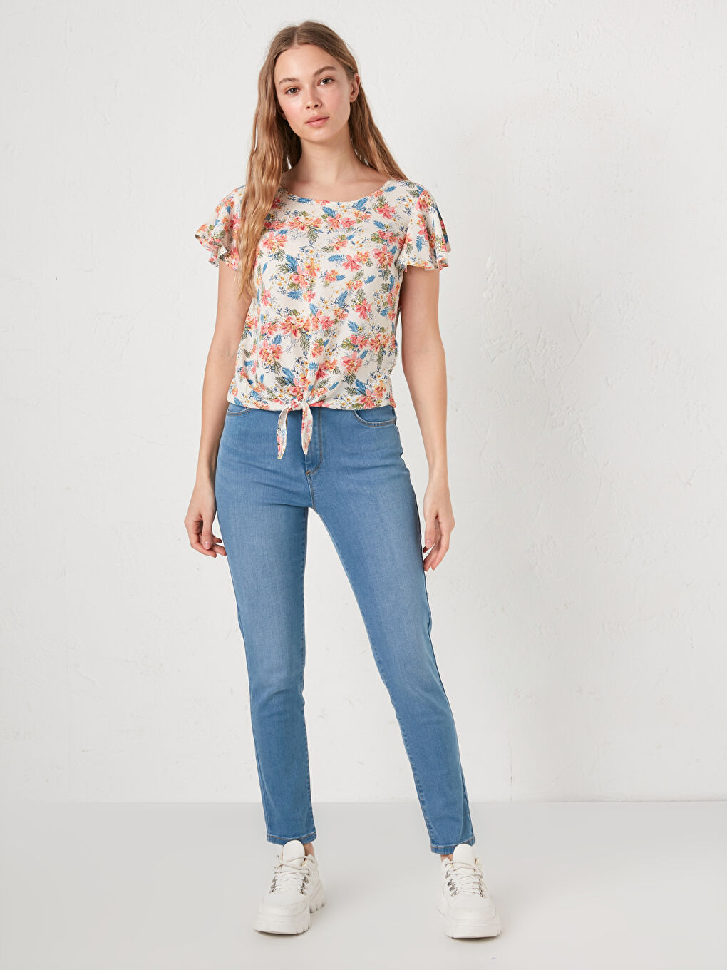 Crew Neck Floral Printed Short Sleeve Viscose Women's Blouse-3