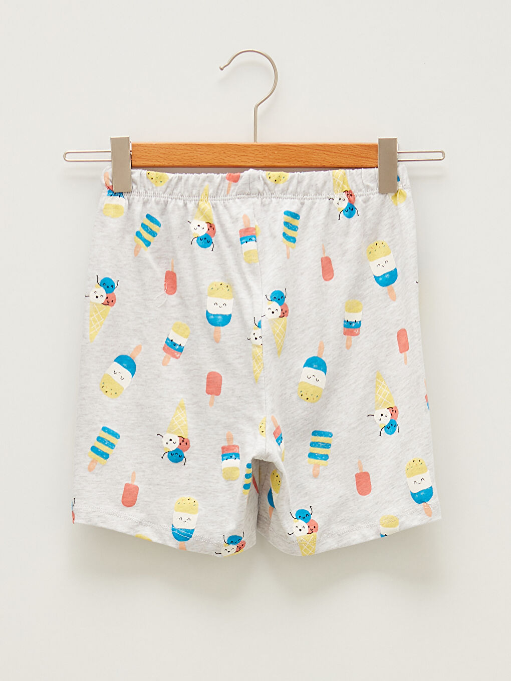 Beyaz Bisiklet Yaka Baskılı Kısa Kollu Kız Çocuk Şortlu Pijama Takımı-4