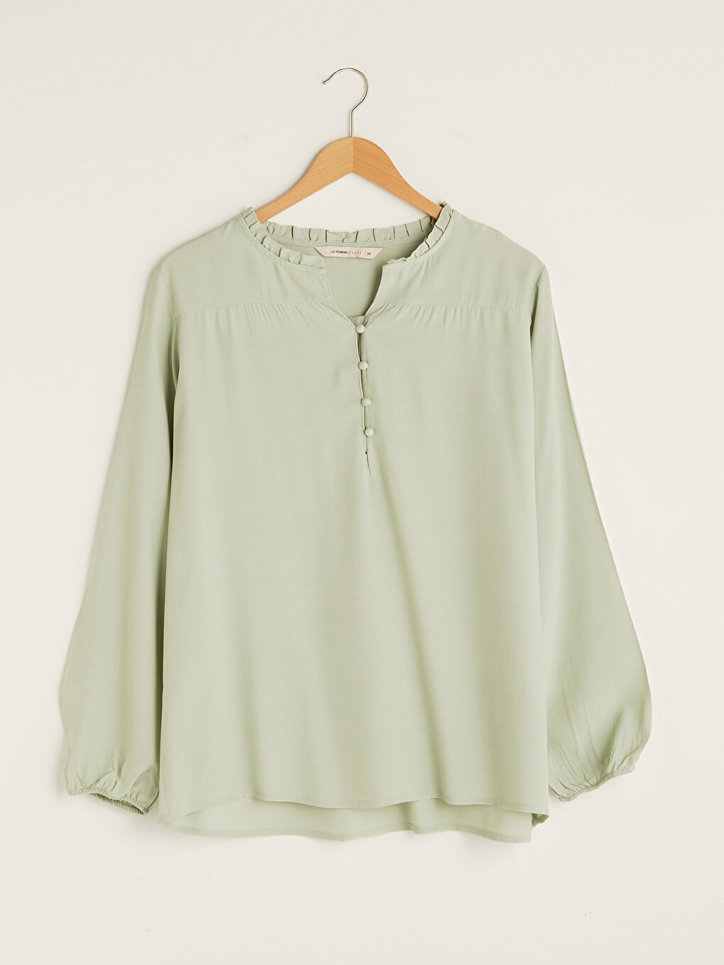 Блузка Женская Бордовая С Длинным Рукавом И Воротником-стойкой И Рюшами-6