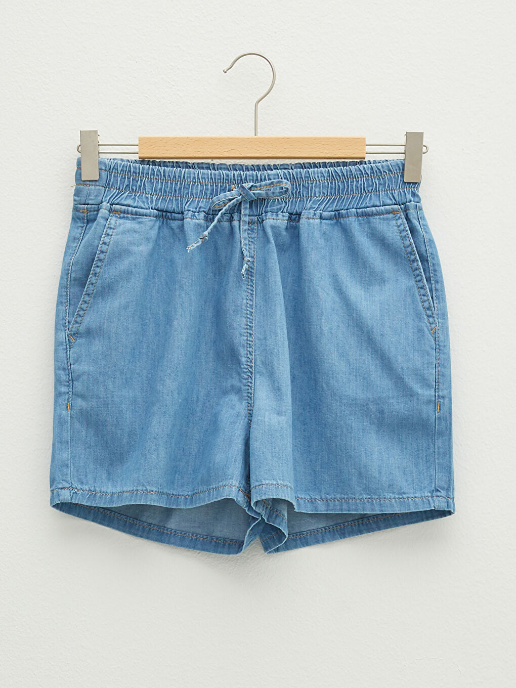 Elastic Waist Straight Pocket Detailed Rodeo Jean Shorts For Women-5