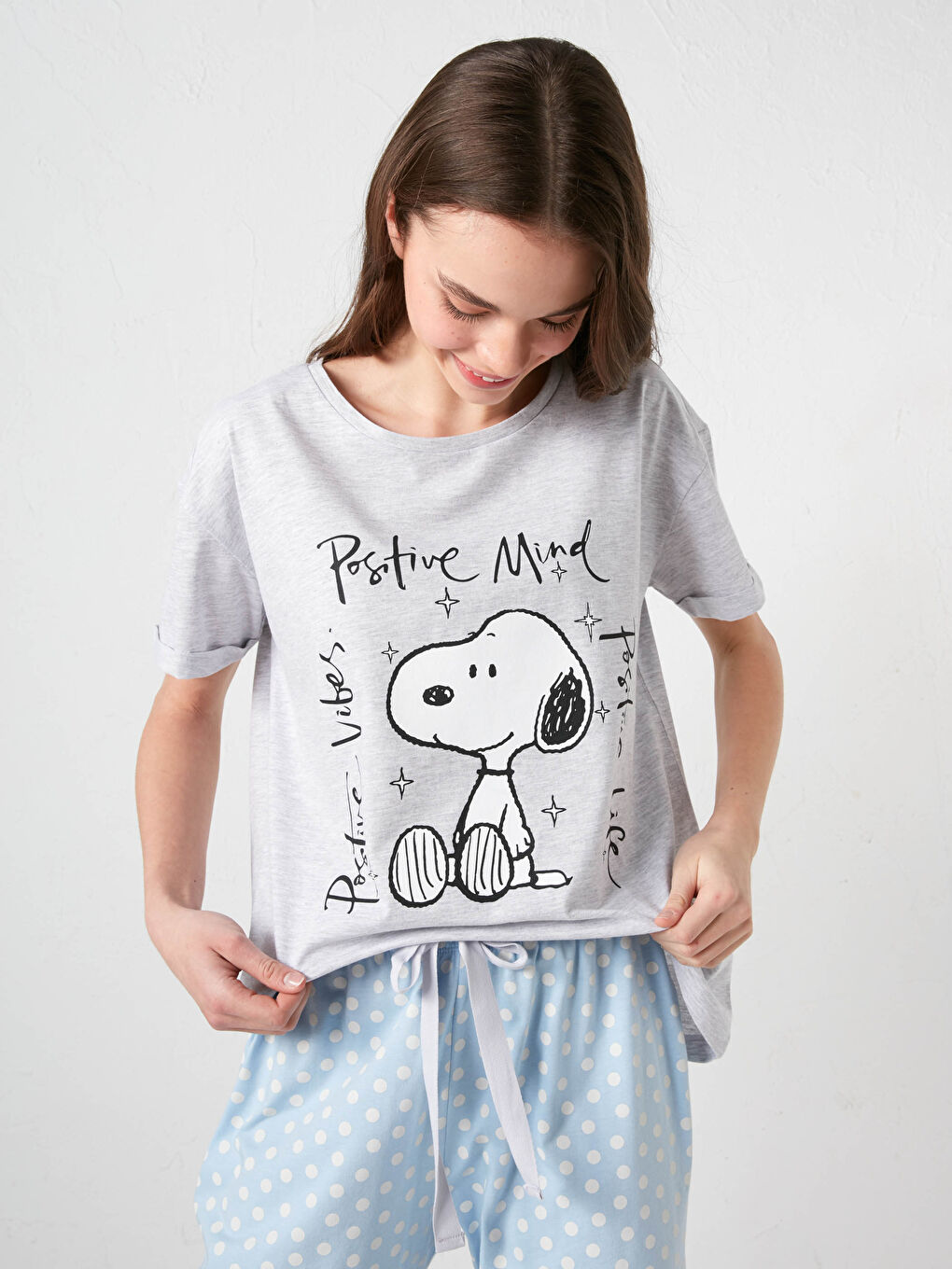 Crew Neck Snoopy Printed Short Sleeve Women's Pyjamas Set-2