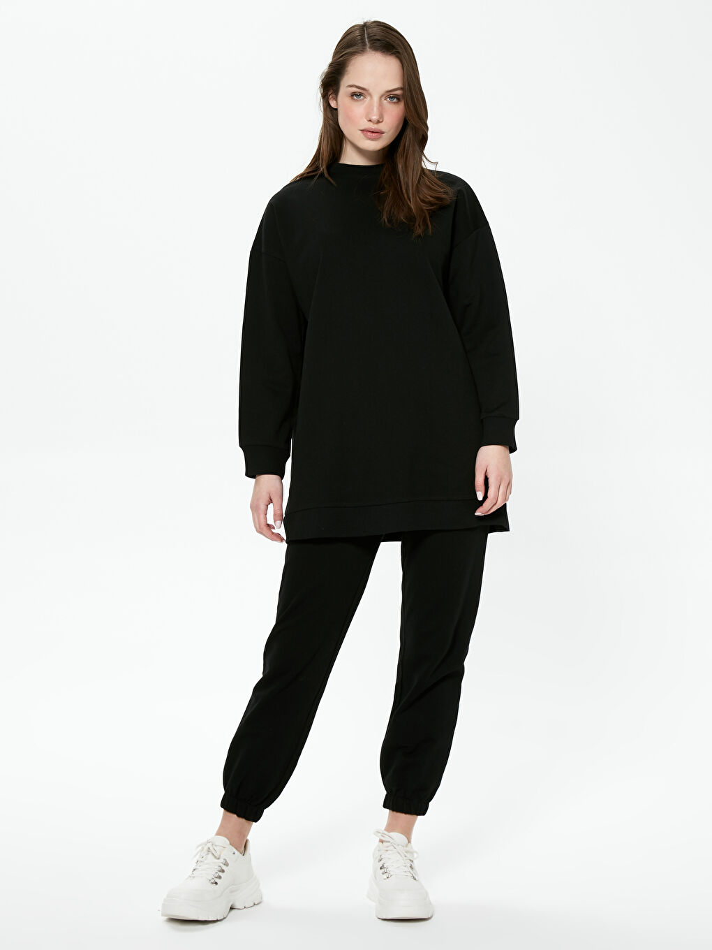 Siyah Kadın Bisiklet Yaka Düz Sweatshirt Tunik-1