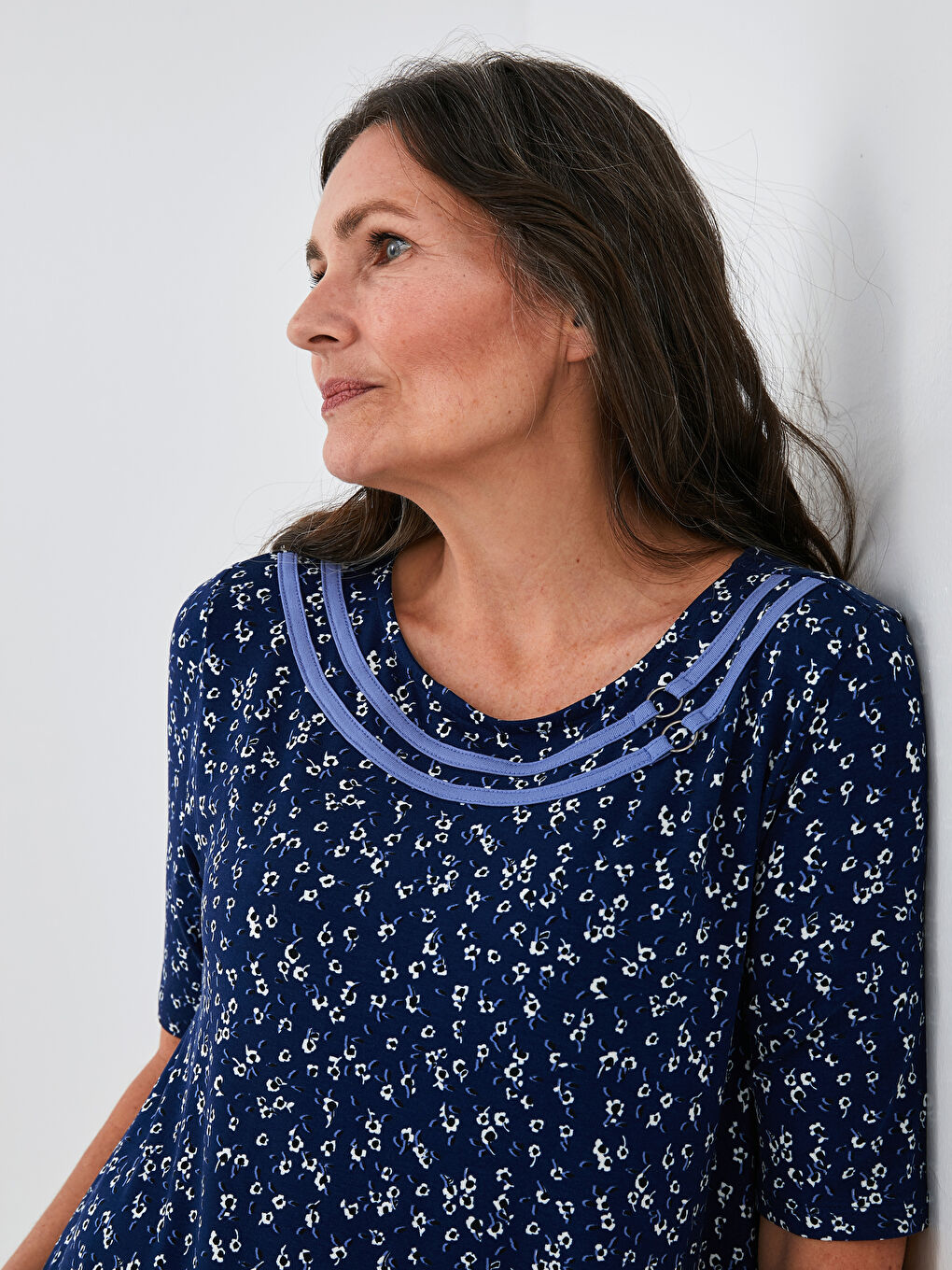 İndigo Bisiklet Yaka Desenli Kısa Kollu Biye Detaylı Viskon Kadın Elbise-3