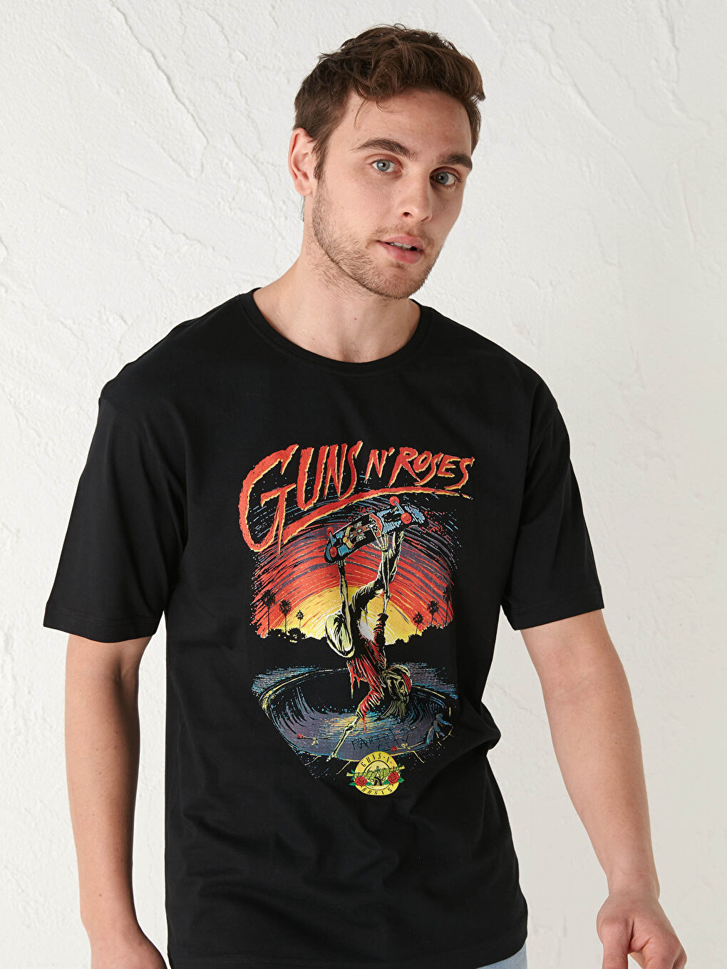 XSIDE Κοντομάνικη Μπλούζα Guns N'Roses με Στρογγυλή Λαιμόκοψη, Εκτυπωμένη, από Πενέ για Άνδρες -S1FE30Z8-CVL