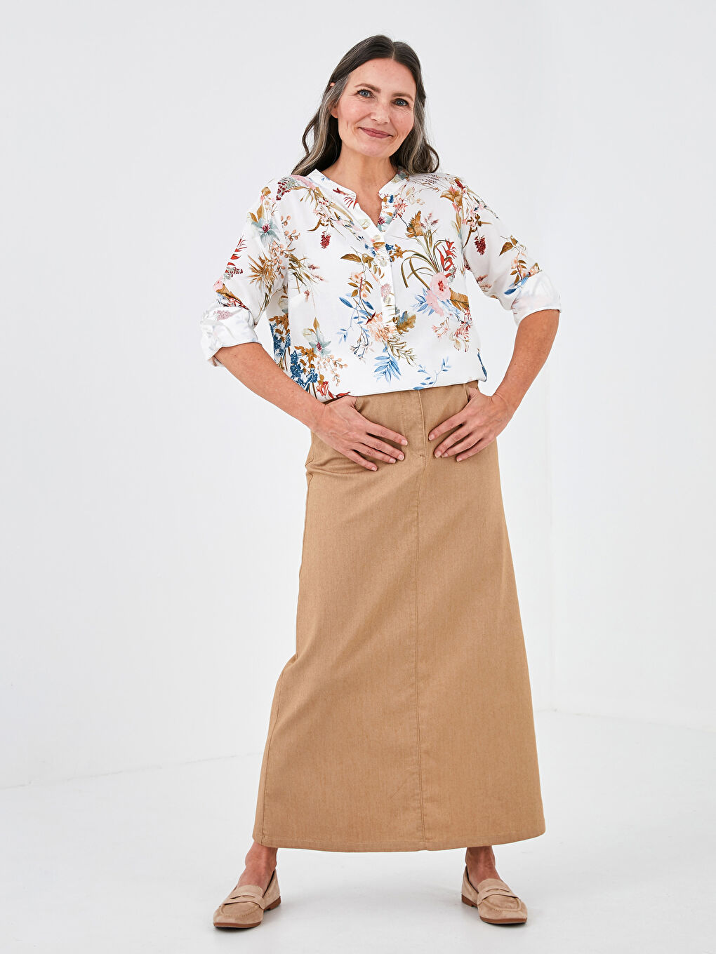 جيبة قماش جبردين بتفاصيل جيوب للسيدات-4