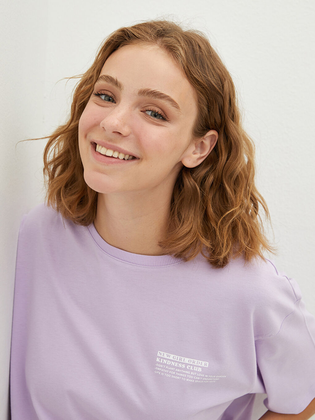 Lila Bisiklet Yaka Baskılı Kısa Kollu Kadın Tişört-3