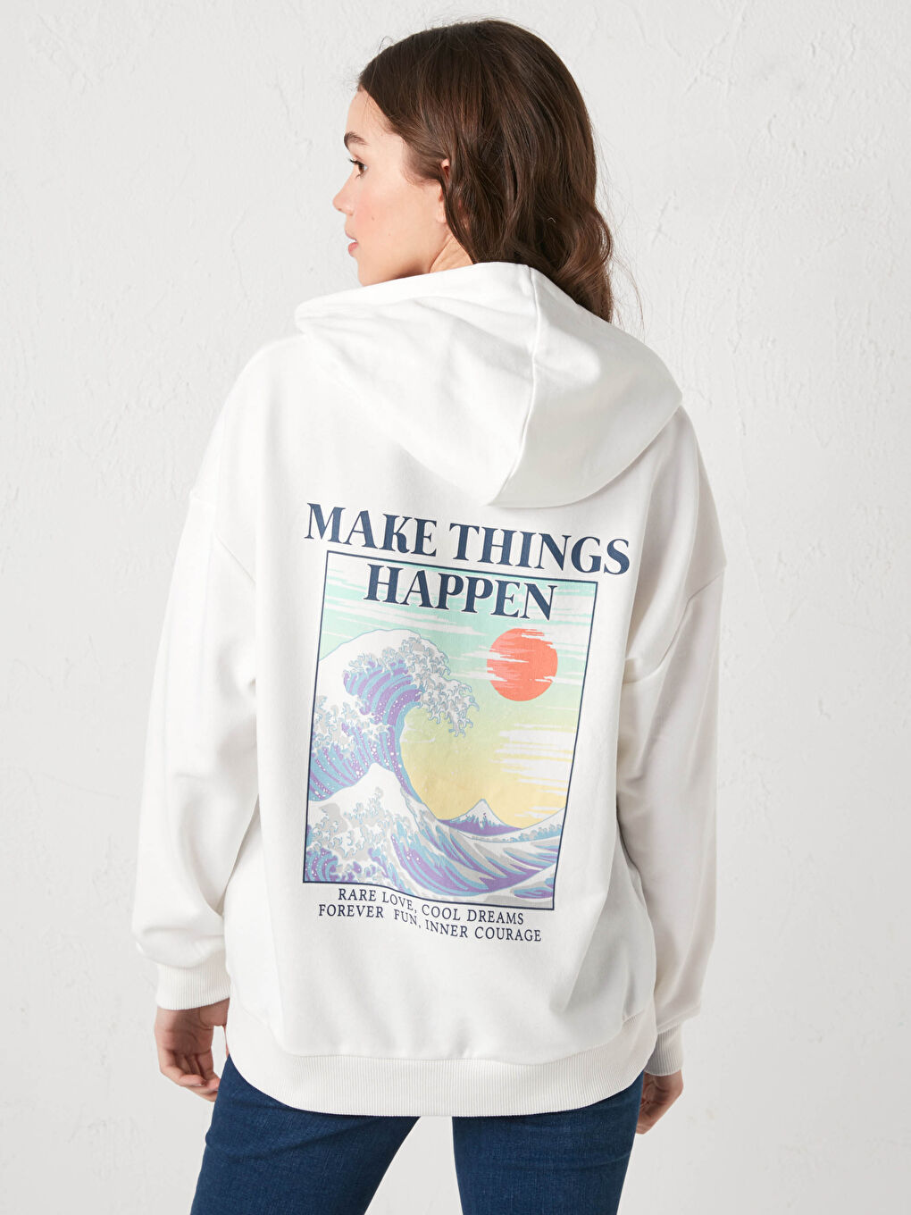 Ekru Kapüşon Yaka Baskılı Uzun Kollu Kadın Sweatshirt-9