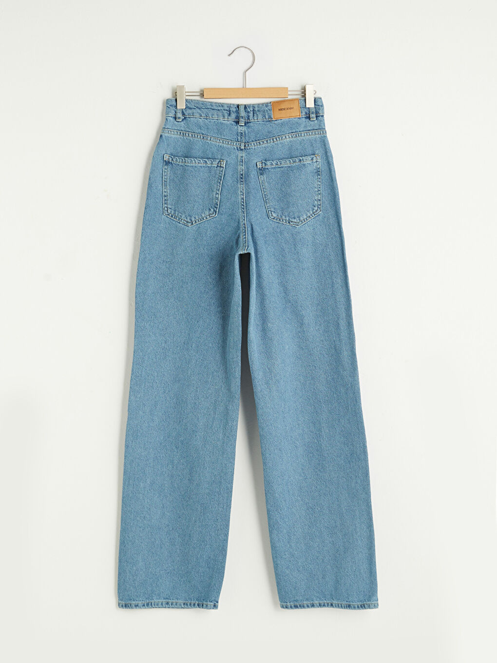 Women's Wide Leg Pocket Detailed Jean Trousers-1