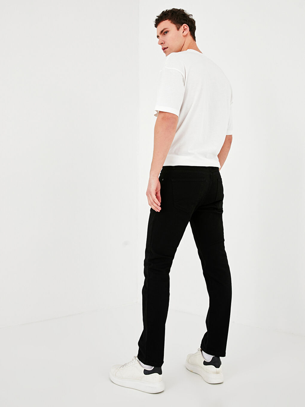 750 Slim Fit Men's Jeans-6