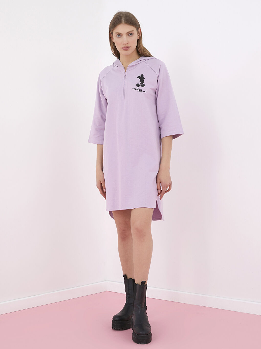 Lila Kapüşonlu Kısa Kollu Kadın Elbise
