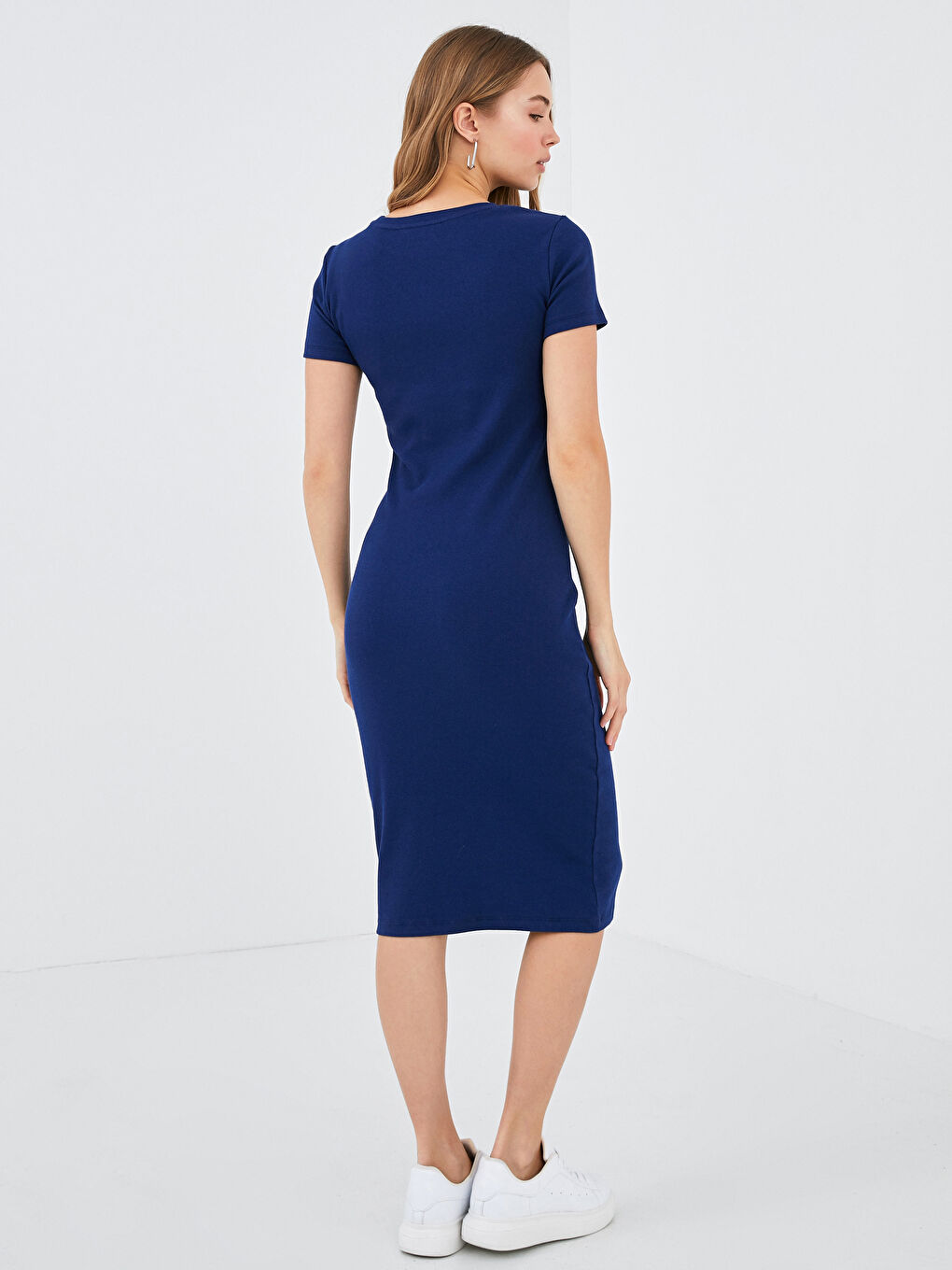 Robe Droite à Col Rond en Coton Côtelé à Manches Courtes-3