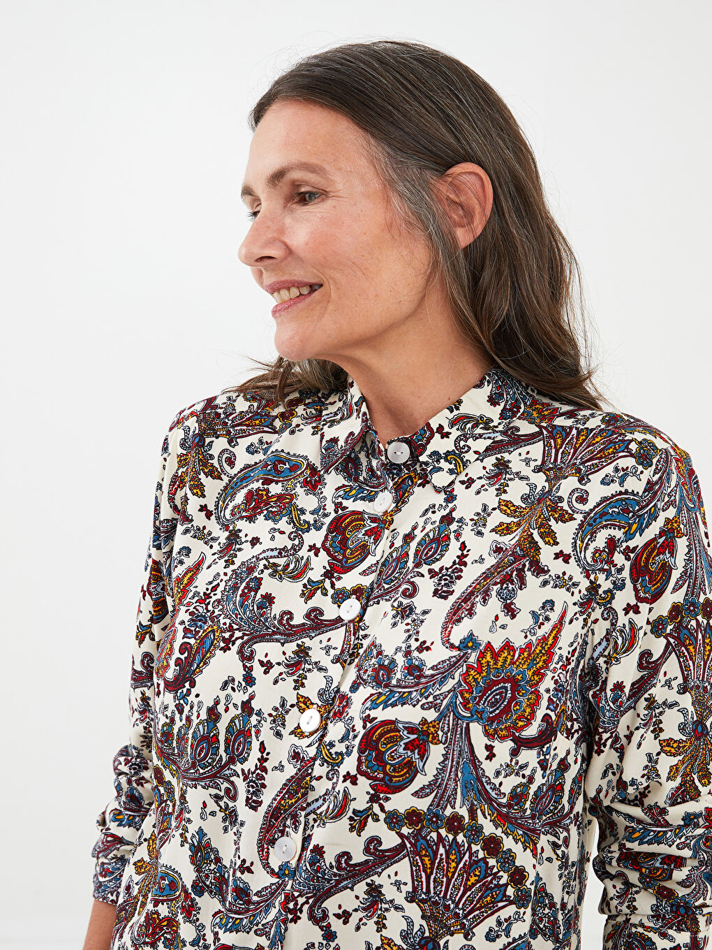 Chemise pour Femmes en Viscose à Manches Longues avec Fermeture à Boutons Imprimée-1