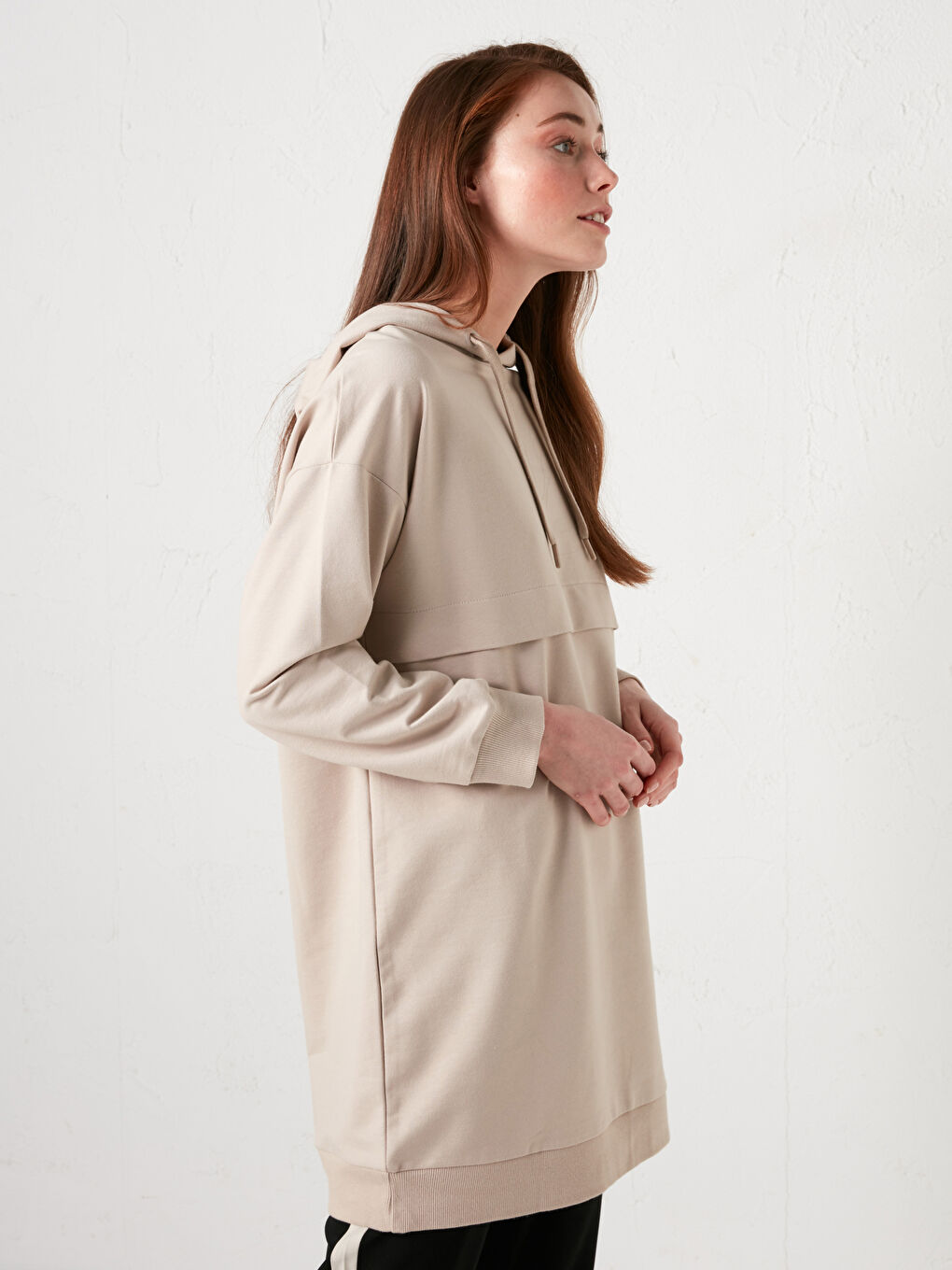 Bej Kapüşon Yaka Düz Uzun Kollu Kadın Sweatshirt Tunik-1