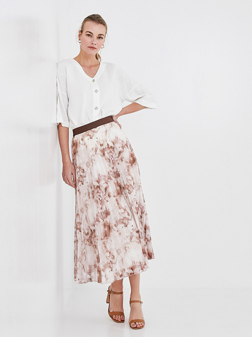 Elastic Waist Floral Printed Chiffon Women's Pleated Skirt-1