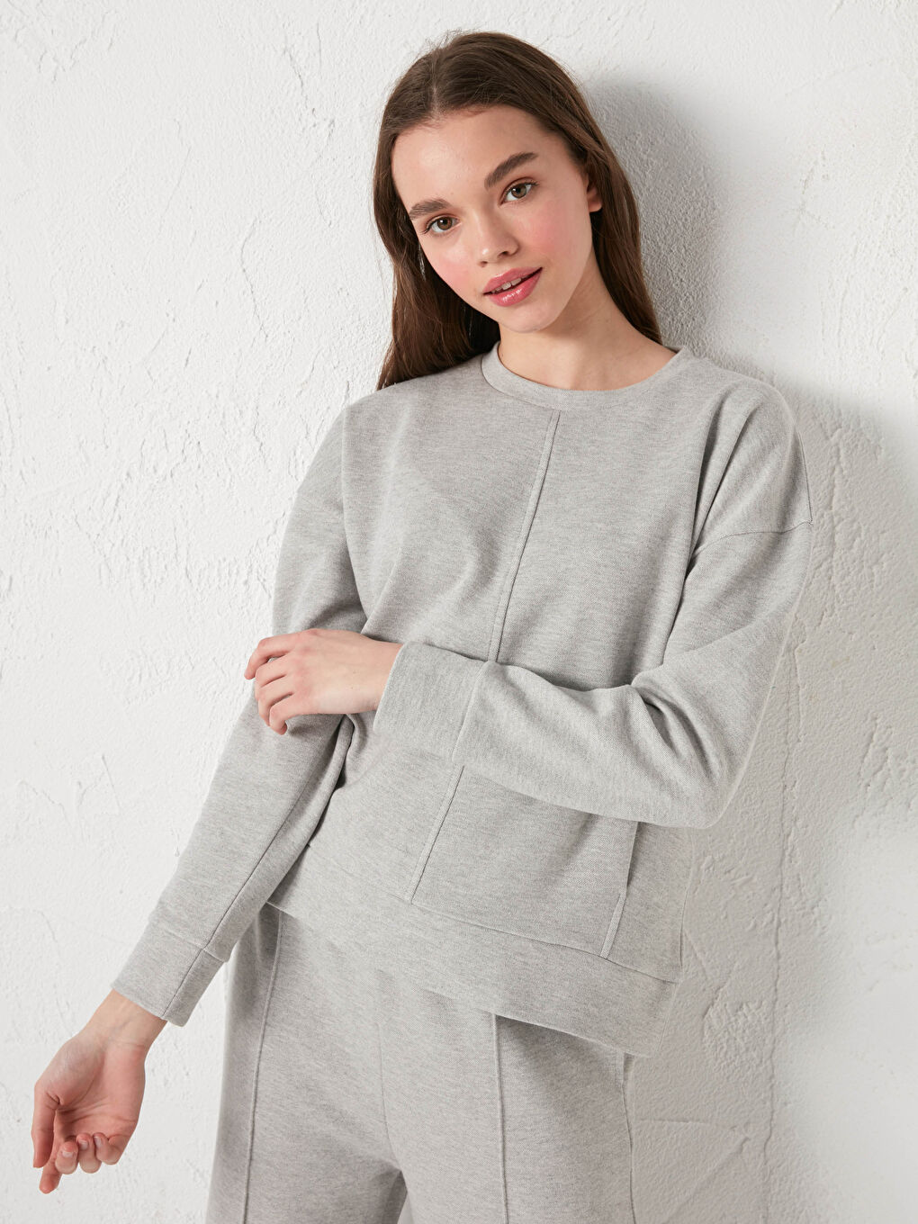 Gri Bisiklet Yaka Düz Uzun Kollu Kadın Sweatshirt