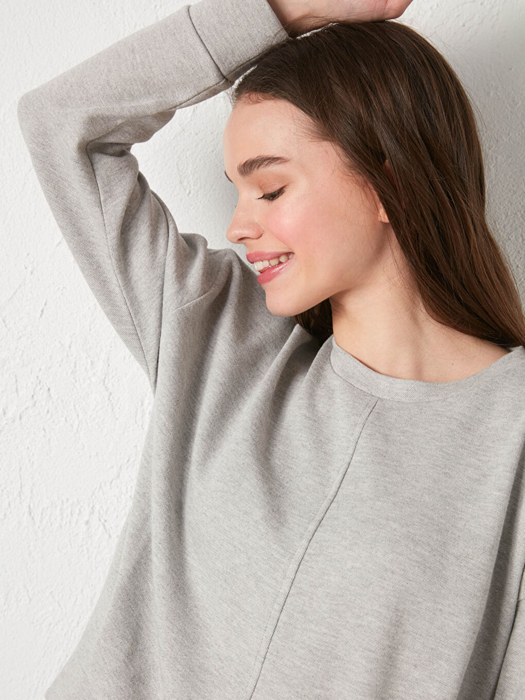 Gri Bisiklet Yaka Düz Uzun Kollu Kadın Sweatshirt-2