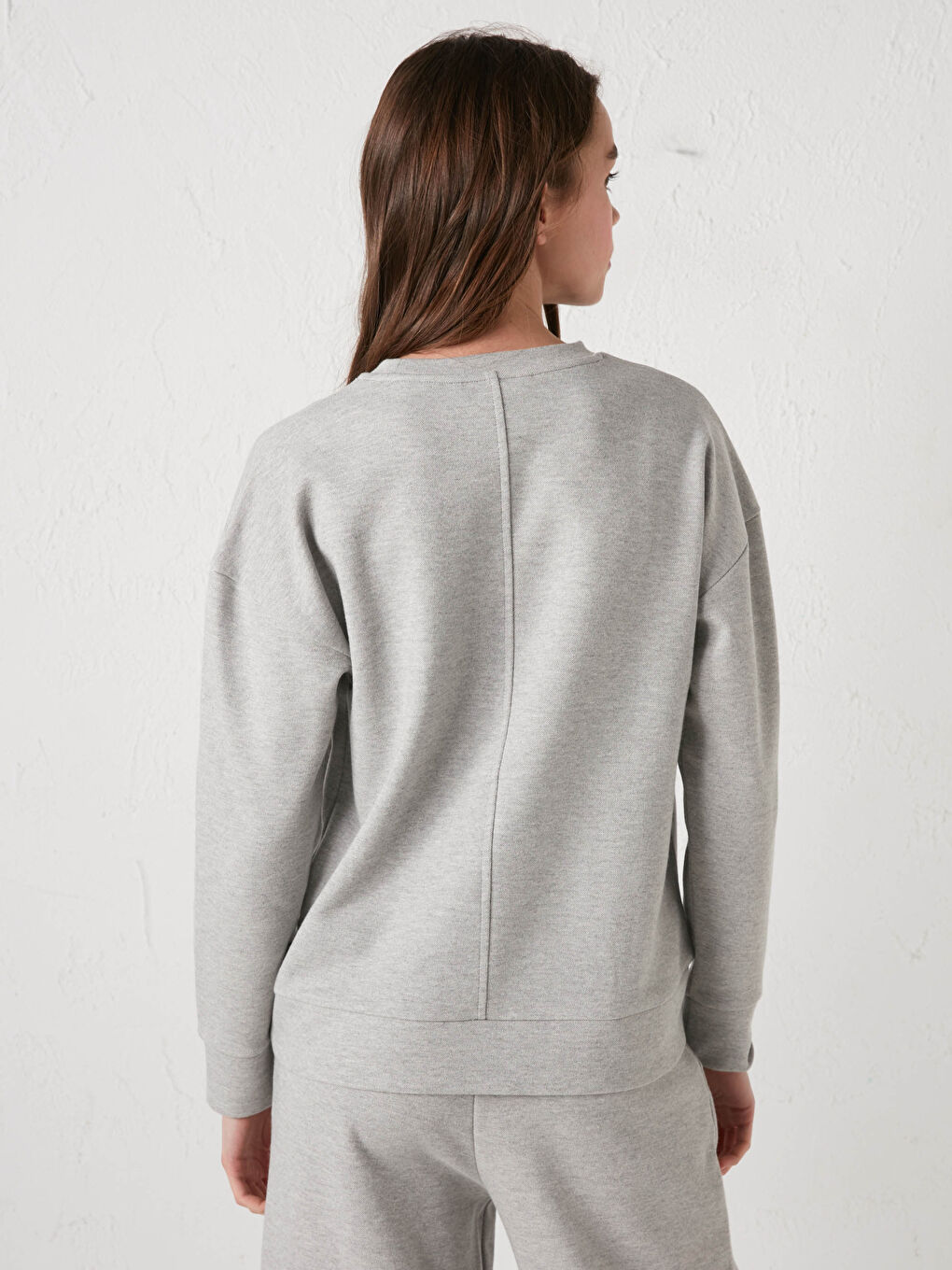 Gri Bisiklet Yaka Düz Uzun Kollu Kadın Sweatshirt-4