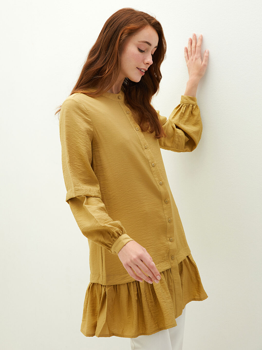 Tunică cu Guler de Judecător și Detalii Volănaș, Mânecă Lungă pentru Femei-1