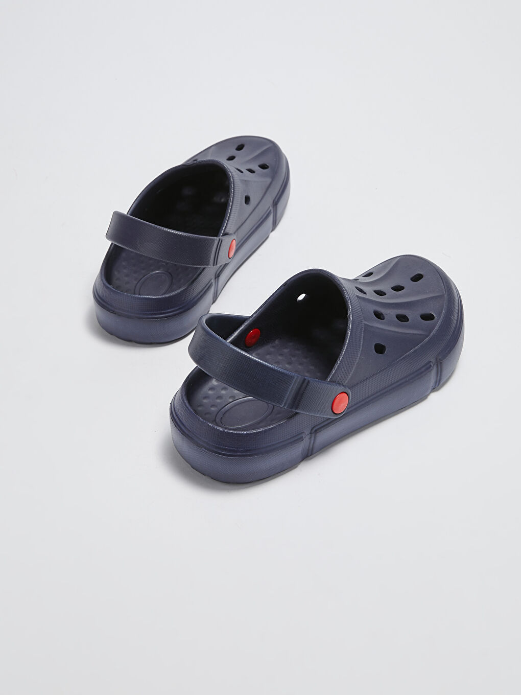 Lacivert Delikli Görünümlü Erkek Sandalet-4