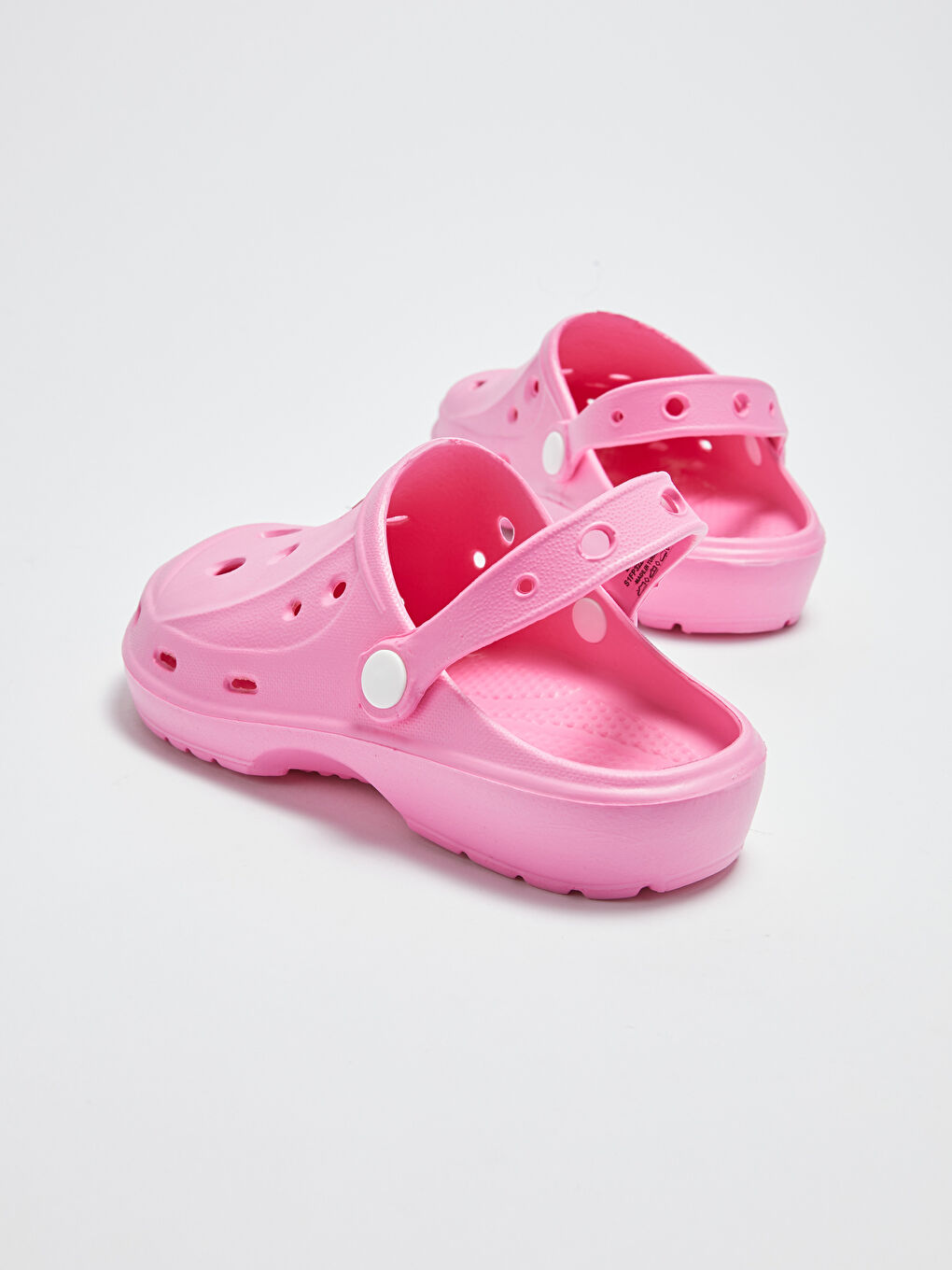 Fuşya Delikli Görünümlü Kız Çocuk Sandalet-3