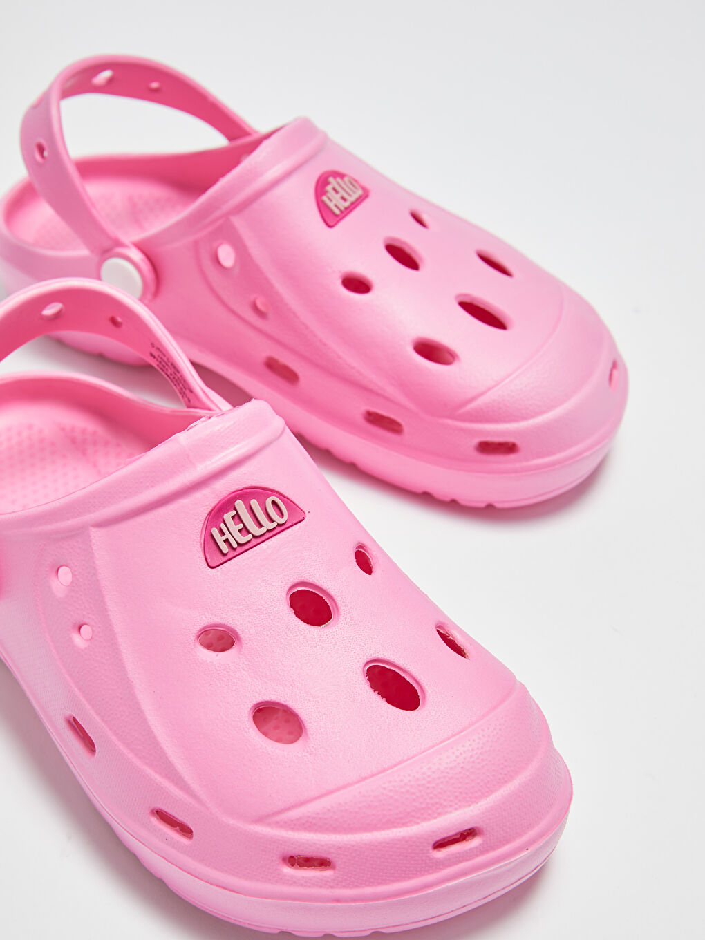 Fuşya Delikli Görünümlü Kız Çocuk Sandalet-4