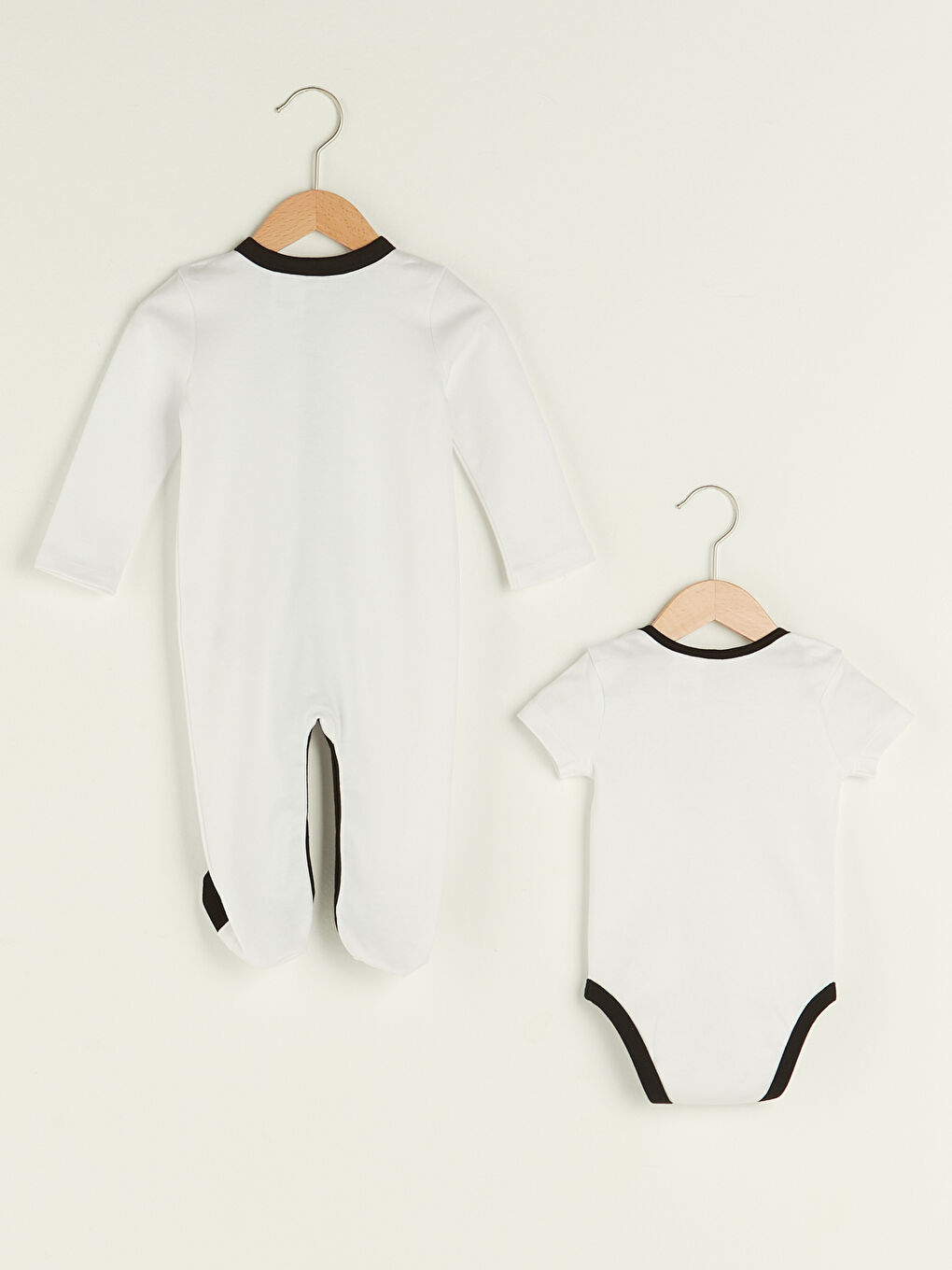 Beyaz Bisiklet Yaka Beşiktaş Baskılı Pamuklu Unisex Bebek Taraftar 3'lü Takım-1