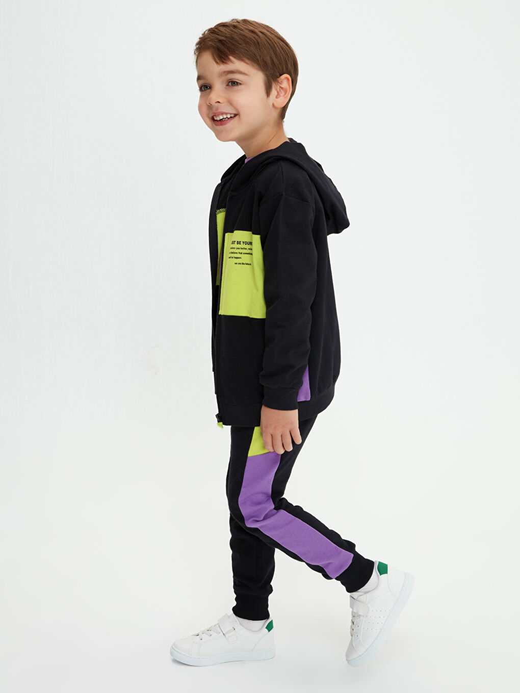 LCW Kids Printed Color-Blocked Long Sleeve Boy Sweatshirt with Hood -S1FP98Z4-CVL