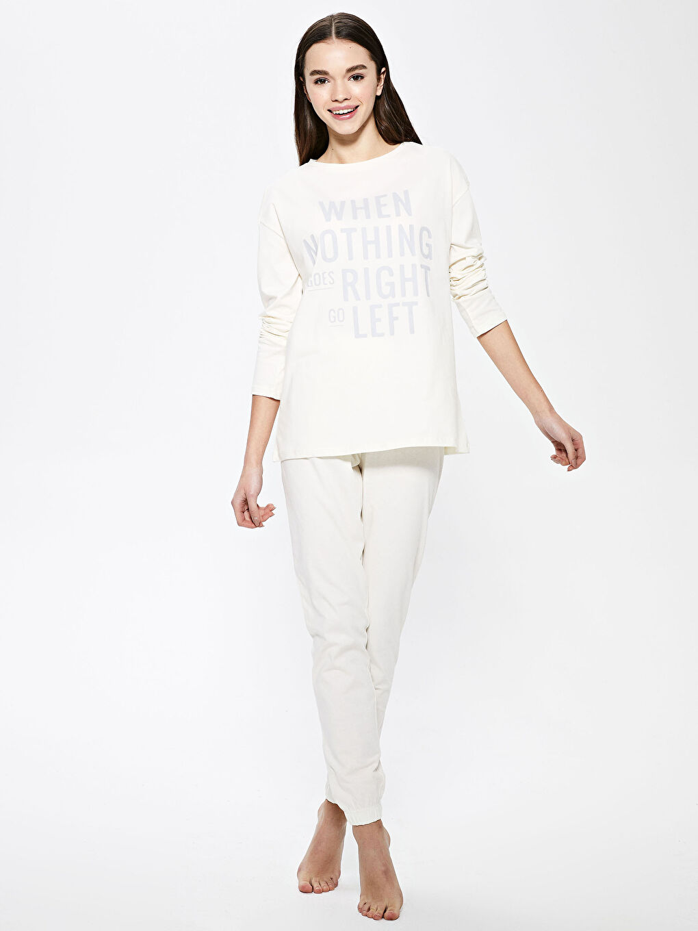 طقم بيجامة كم طويل ياقة دائرية مطبوع قطن للسيدات-1