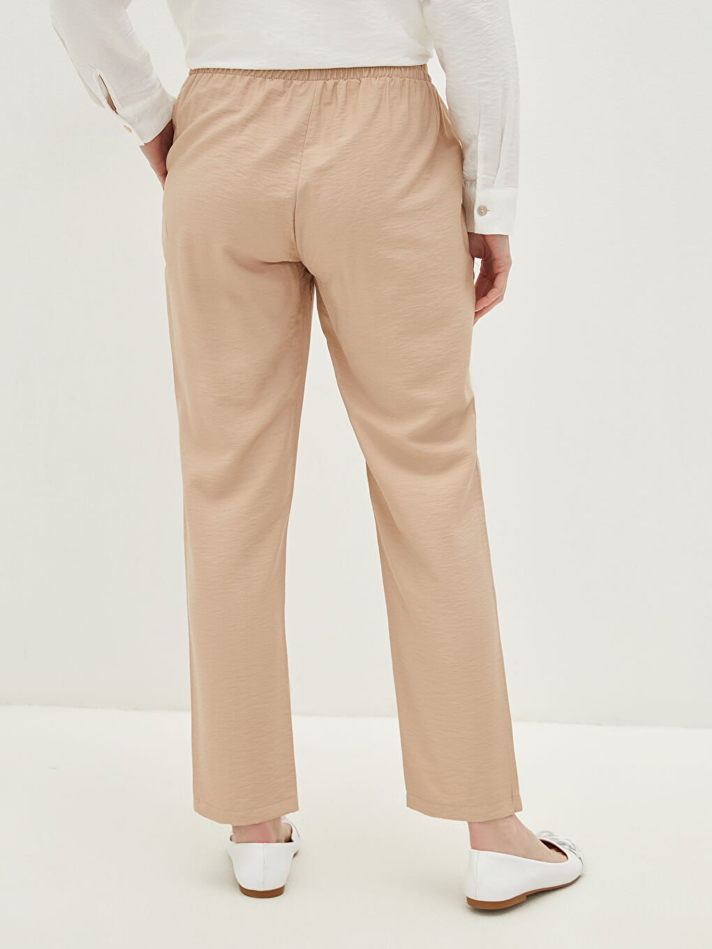 Pantaloni Harem Dama cu Talie Elastică, Buzunare și Croială Lejeră-3