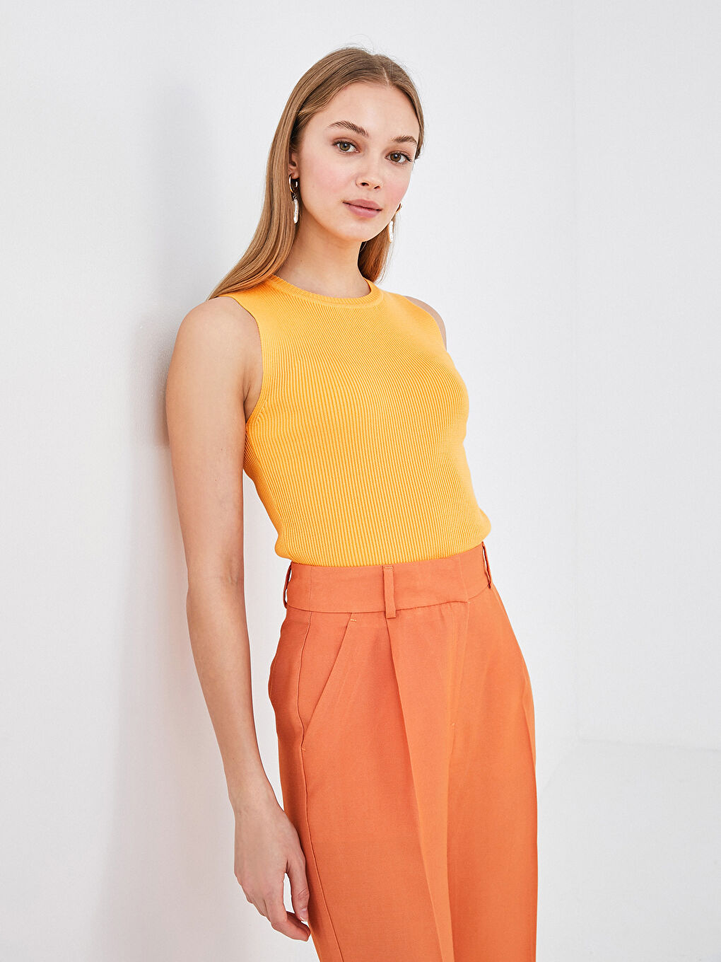 Débardeur en Tricot Uni à Col Rond pour Femmes-7