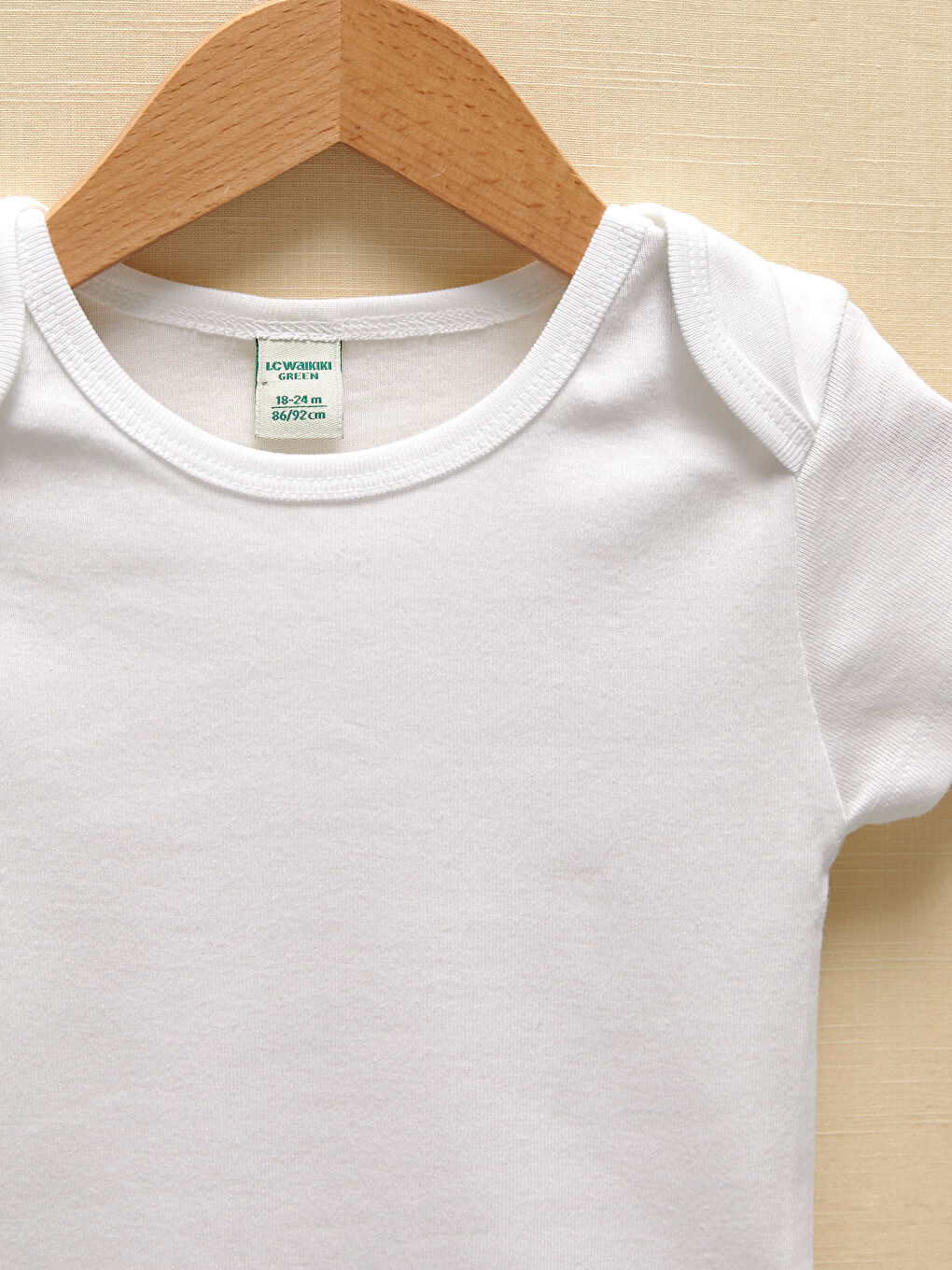 LCW baby Body Bébé Basique Uni à Manches Courtes et Col Rond avec Boutons-Pression Lot de 2 -S1FR77Z1-E5X