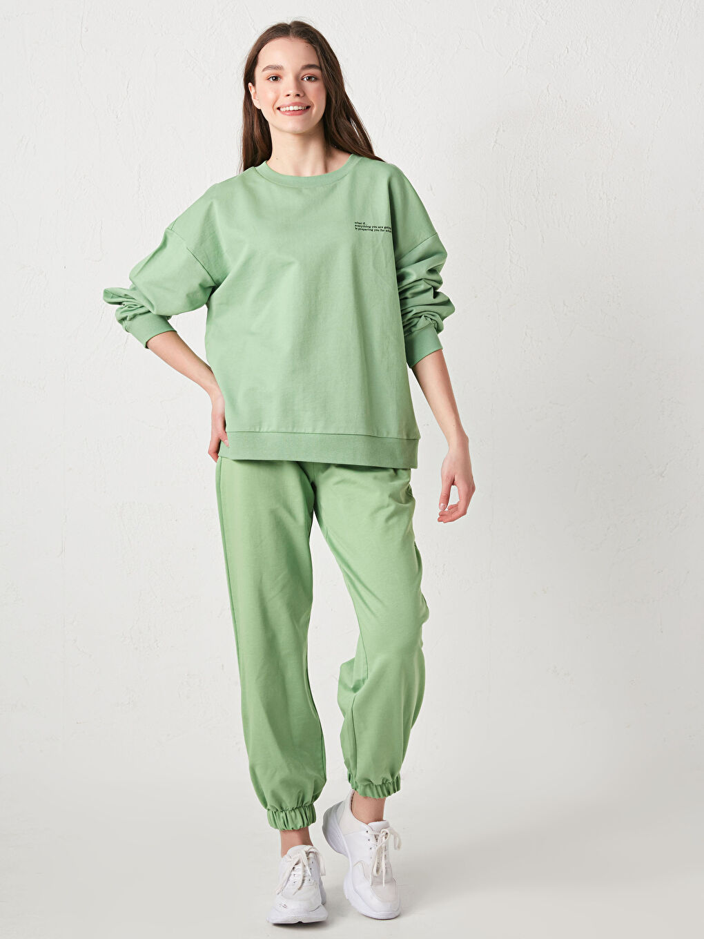 Sweat-shirt à manches longues imprimé avec slogan et col rond pour Femmes-3