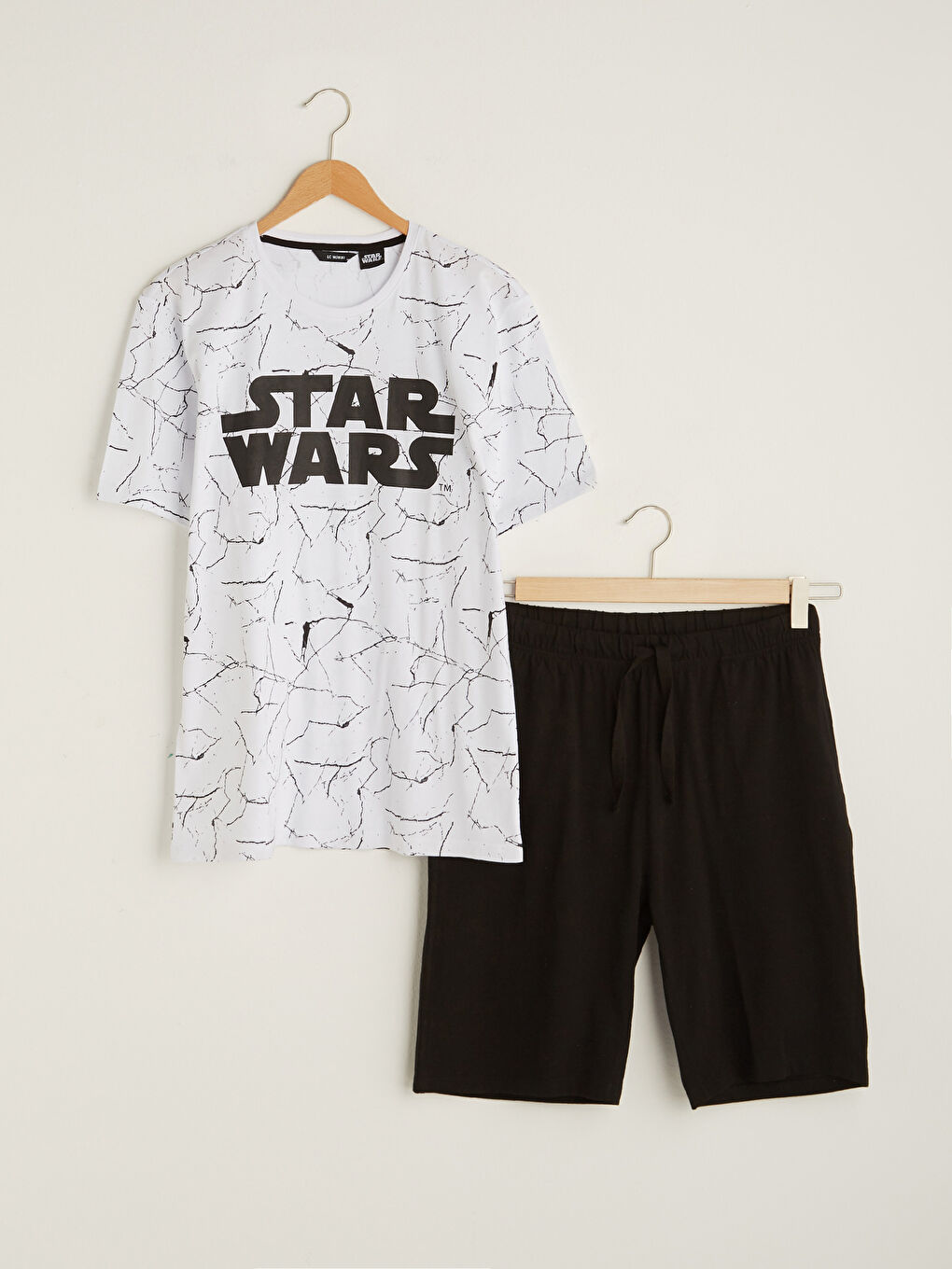 Beyaz Standart Kalıp Erkek Şortlu Pijama Takımı-4