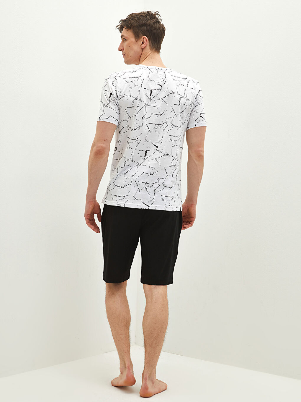Beyaz Standart Kalıp Erkek Şortlu Pijama Takımı-2