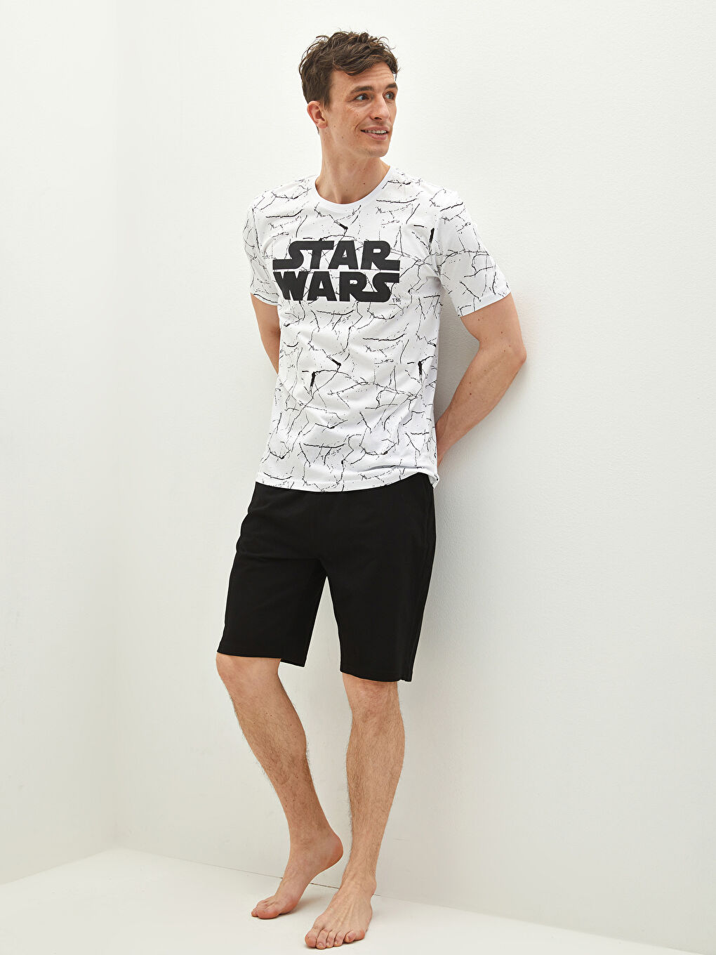 Beyaz Standart Kalıp Erkek Şortlu Pijama Takımı-3