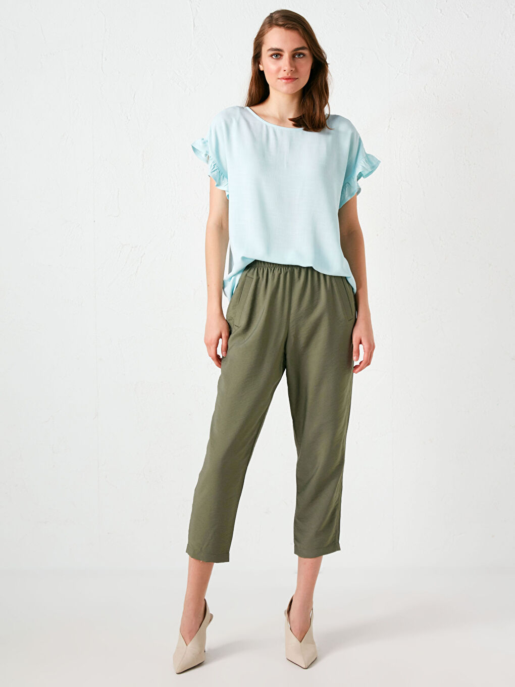 Mavi Bisiklet Yaka Fırfır Detaylı Kısa Kollu Viskon Kadın Bluz-2