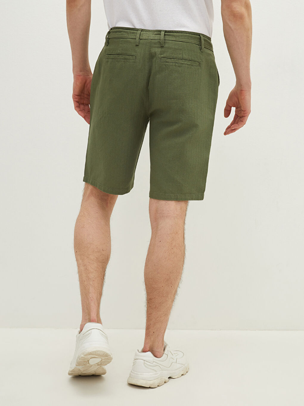 Slim Fit Binding Detail Men's Shorts-4