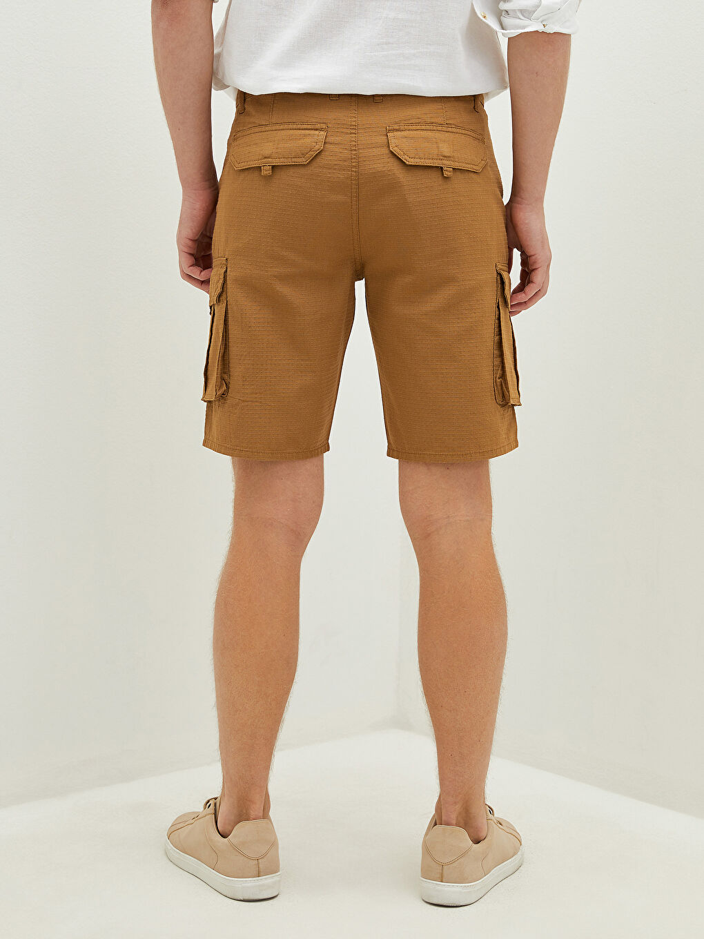 شورت برمودا للرجال بقصة عادية-4